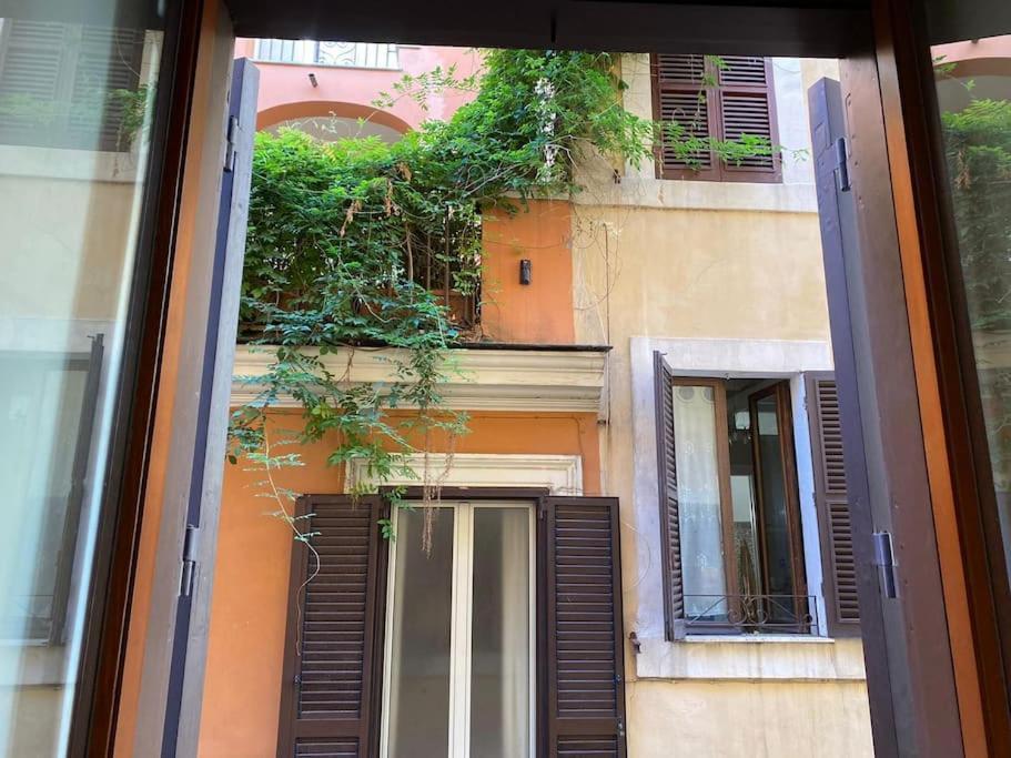 Colosseum Apartment - Your Cozy Roman Escape Bagian luar foto